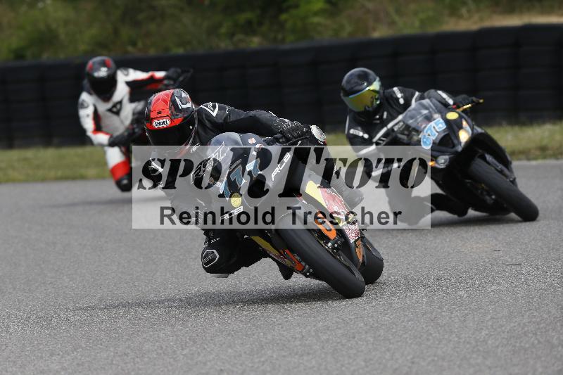 /Archiv-2025/18 23.05.2025 Get Faster Caremotion ADR/Gruppe gelb/675